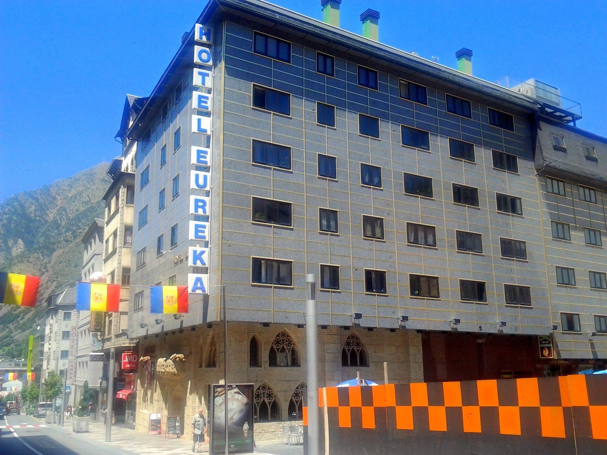 Yomo Eureka Hotel อันดอร์รา ลา เวลลา ภายนอก รูปภาพ