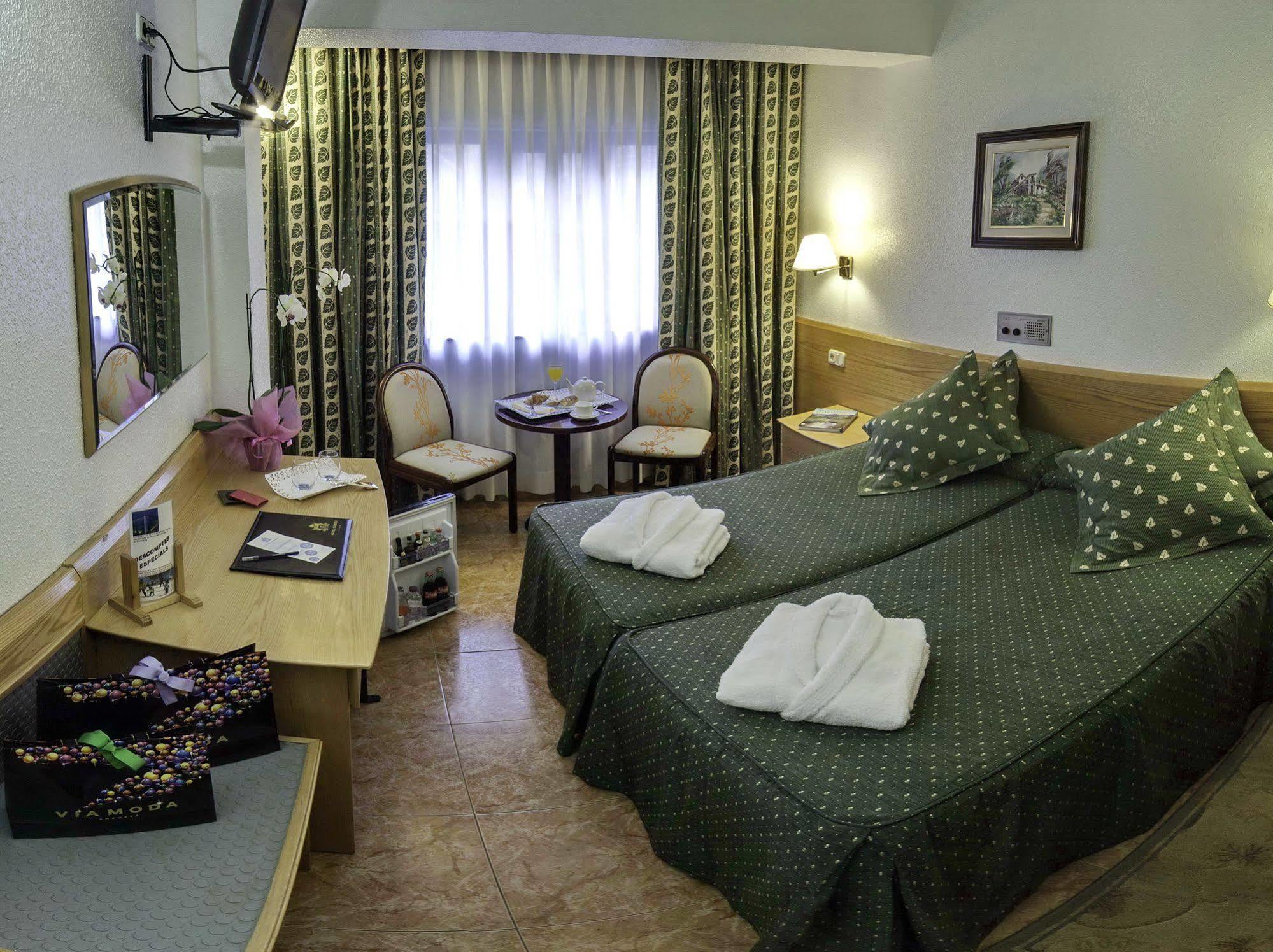 Yomo Eureka Hotel อันดอร์รา ลา เวลลา ภายนอก รูปภาพ